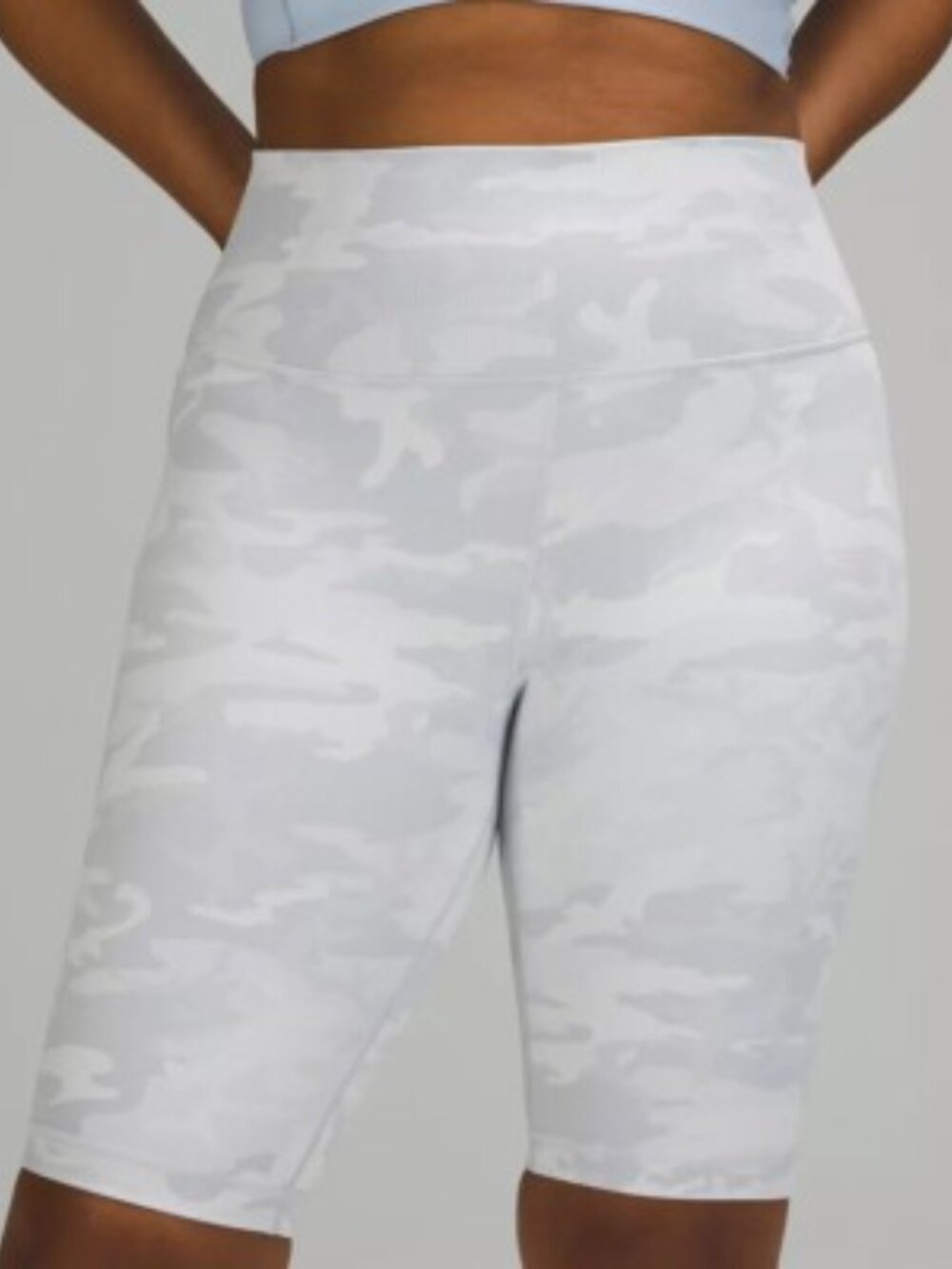 lululemon Wunder Under Camo Jacquard White Starlight Shorts 6"